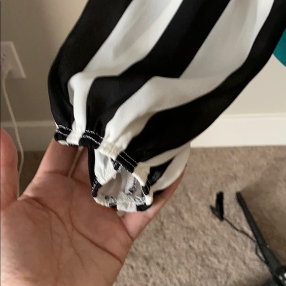 Bell Sleeve Blouse - Picture 5 of 6